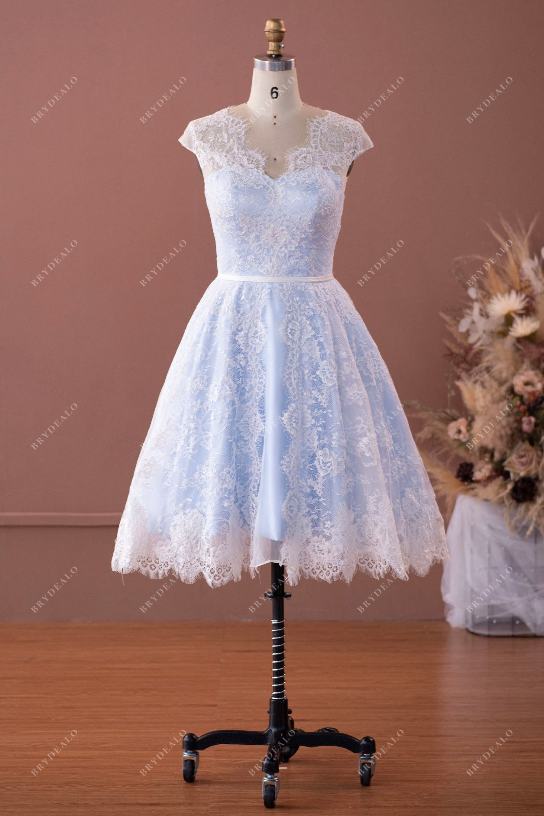 Vintage Lace Sky Blue Cap Sleeve Tea Length Wedding Dress Sample