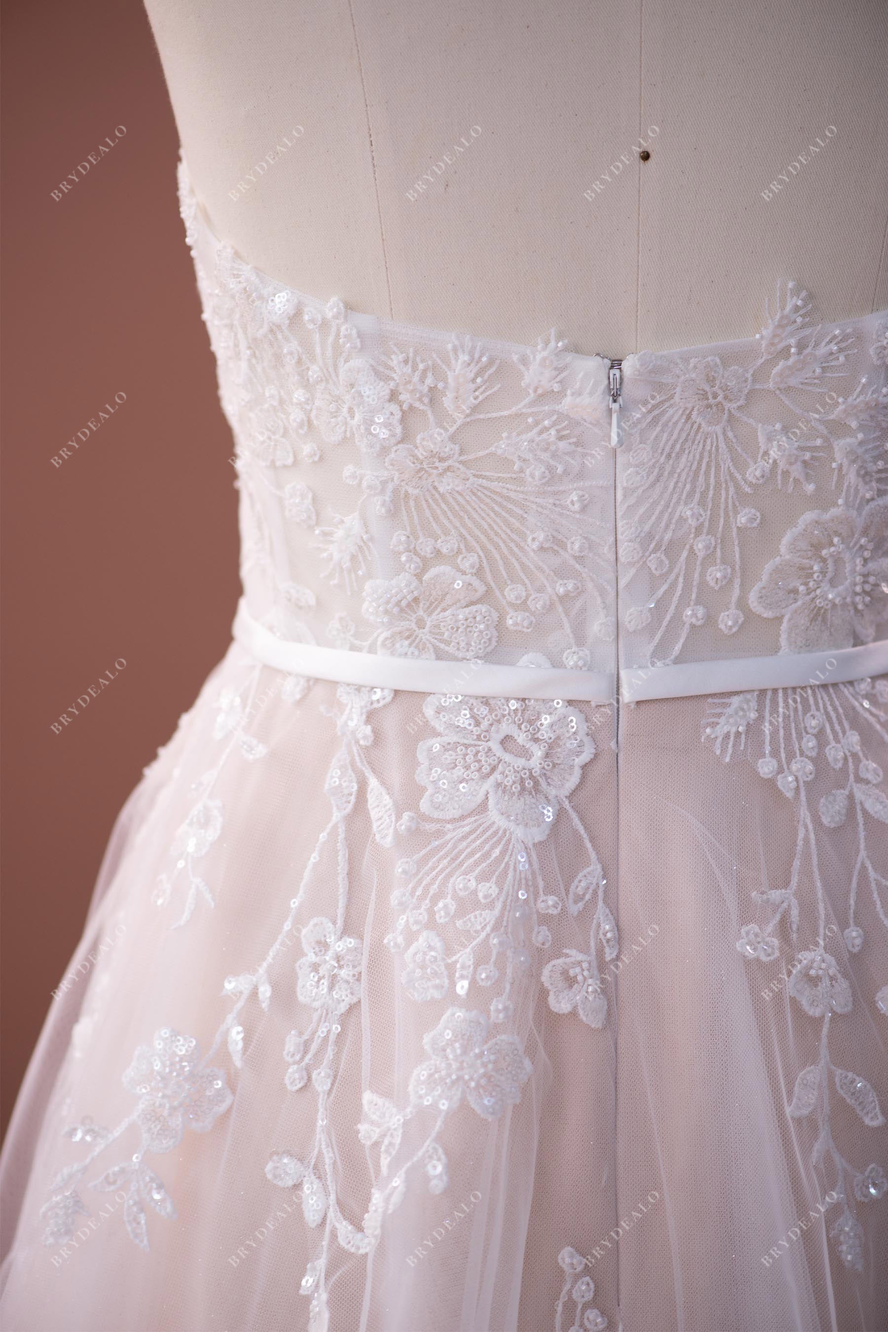 wedding dress with bowknot belt