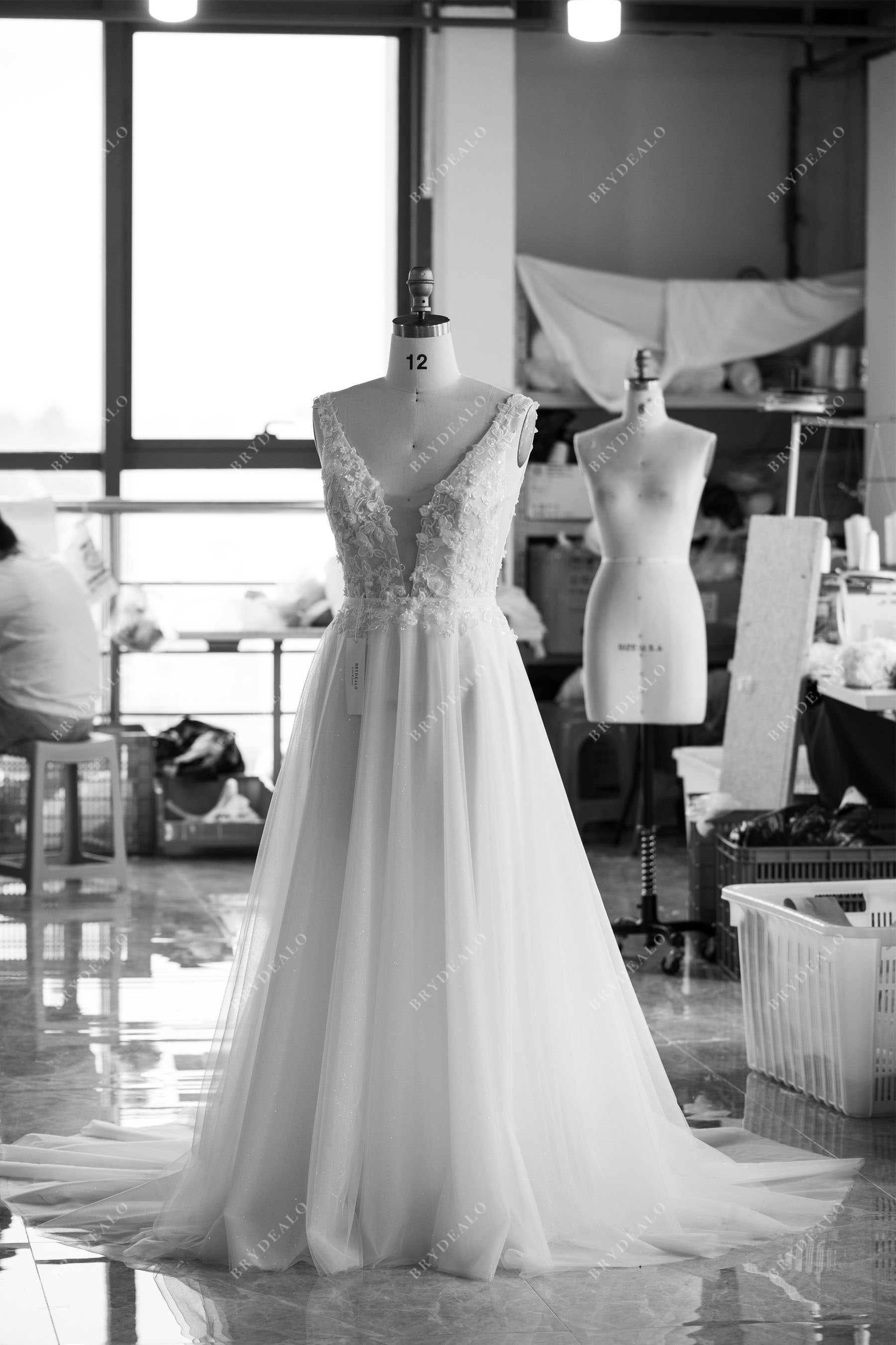 wholesale 3D flower lace wedding dress