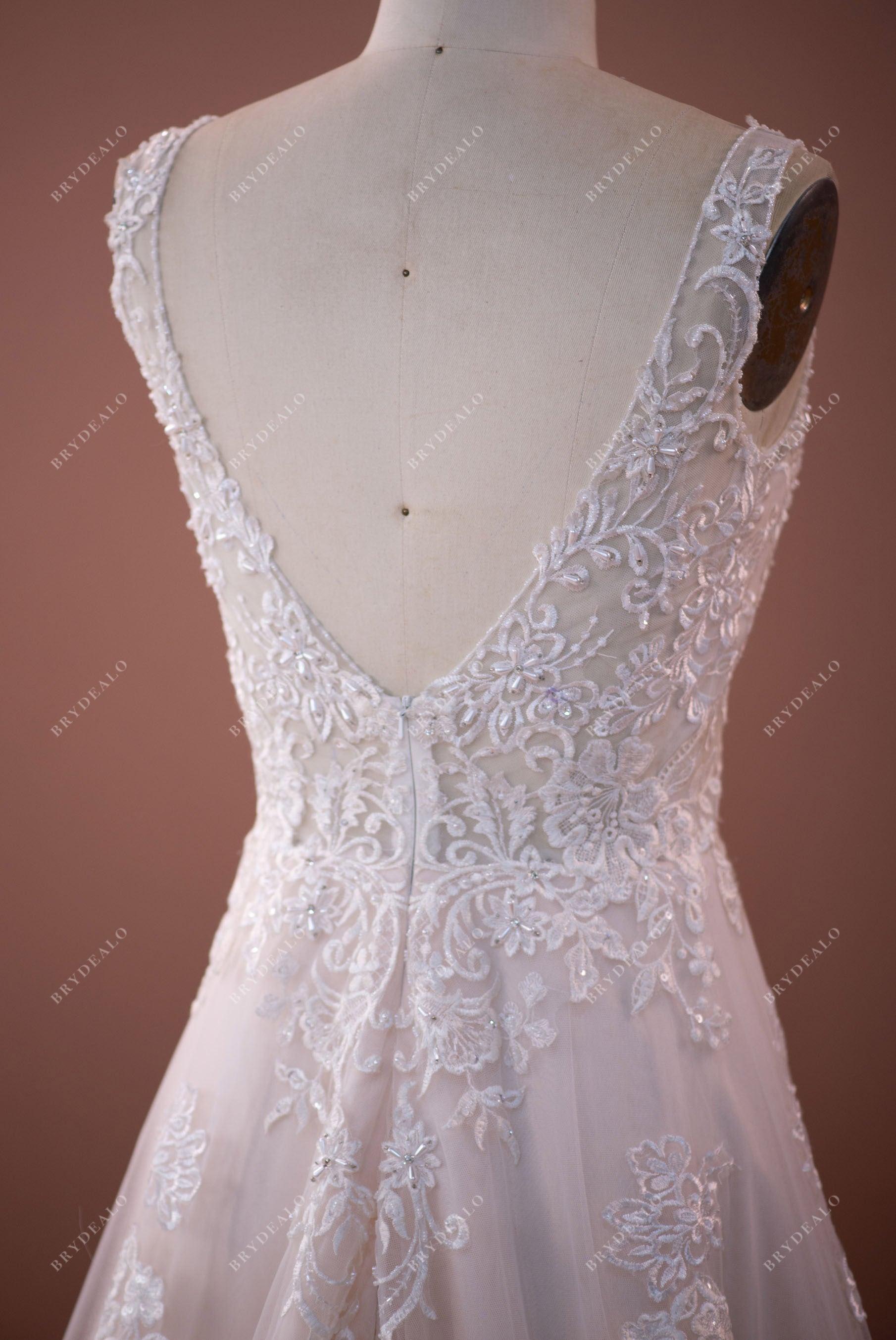 Beaded Lace V-back A-line Wedding Dress Sample