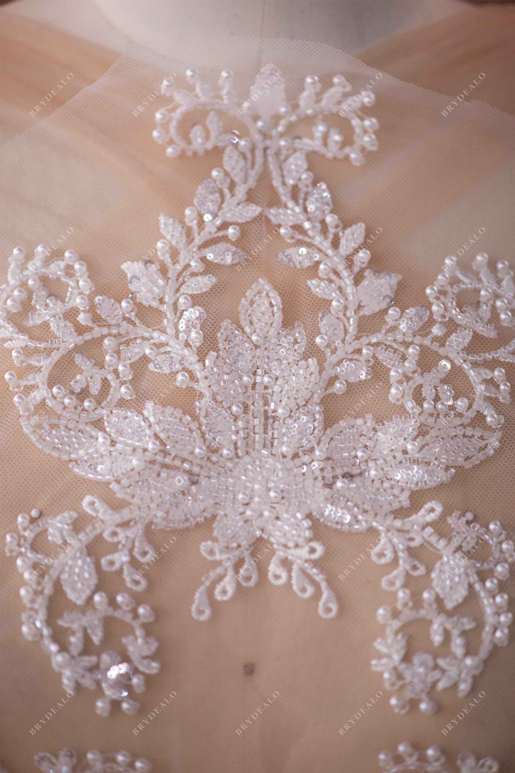 wholesale beaded lace applique for custom wedding dresses