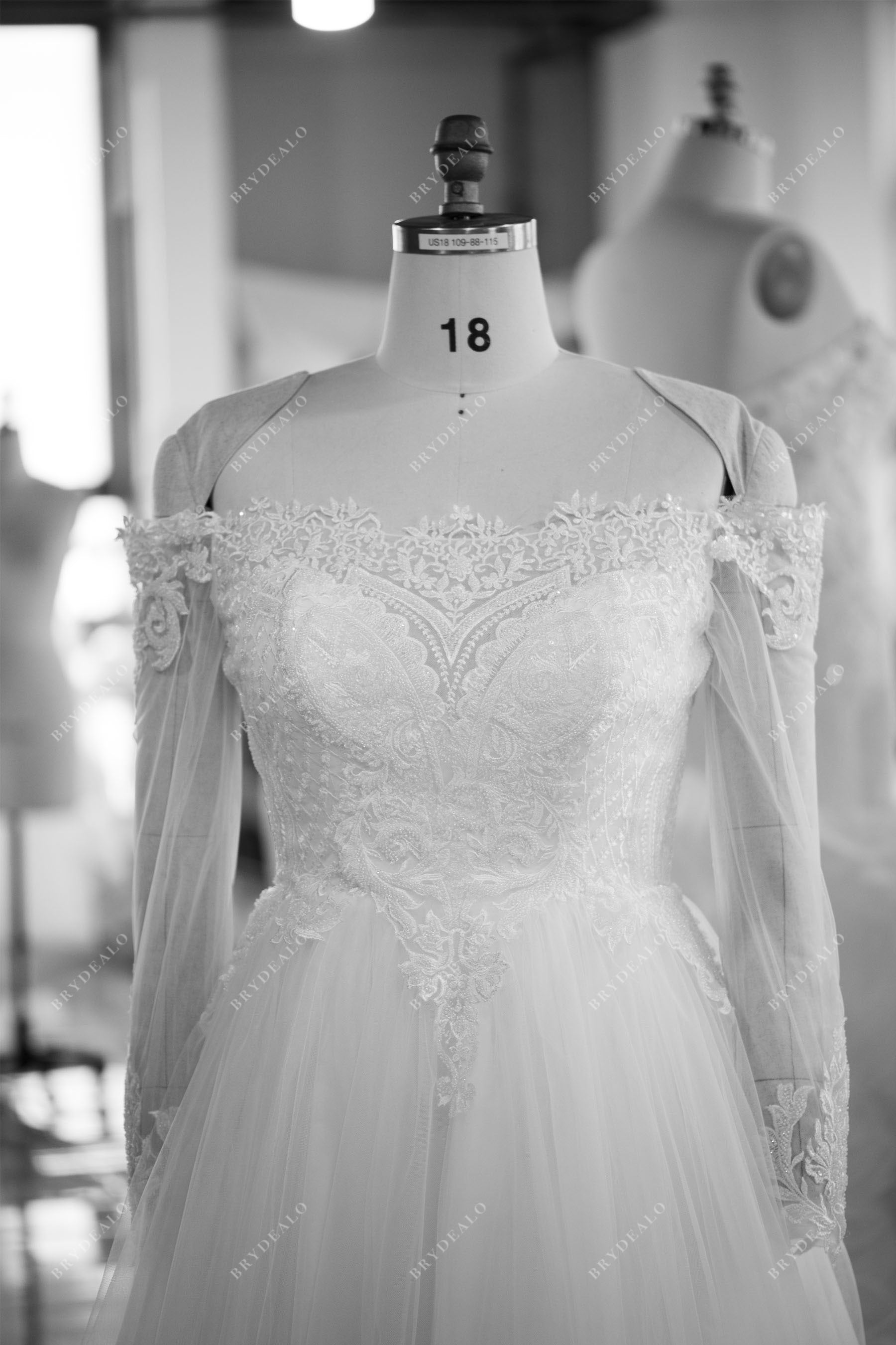 wholesale beaded lace off shoulder plus size wedding dress