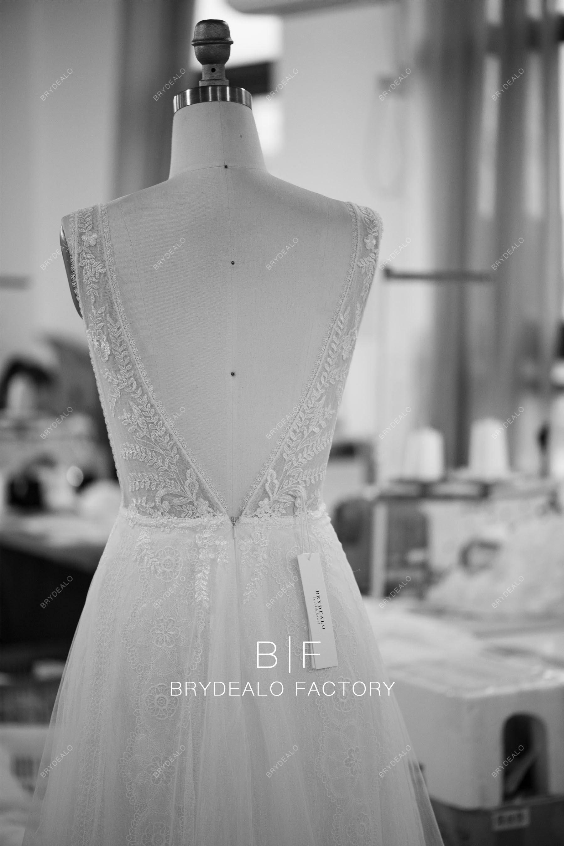 wholesale boho v open back lace wedding dress