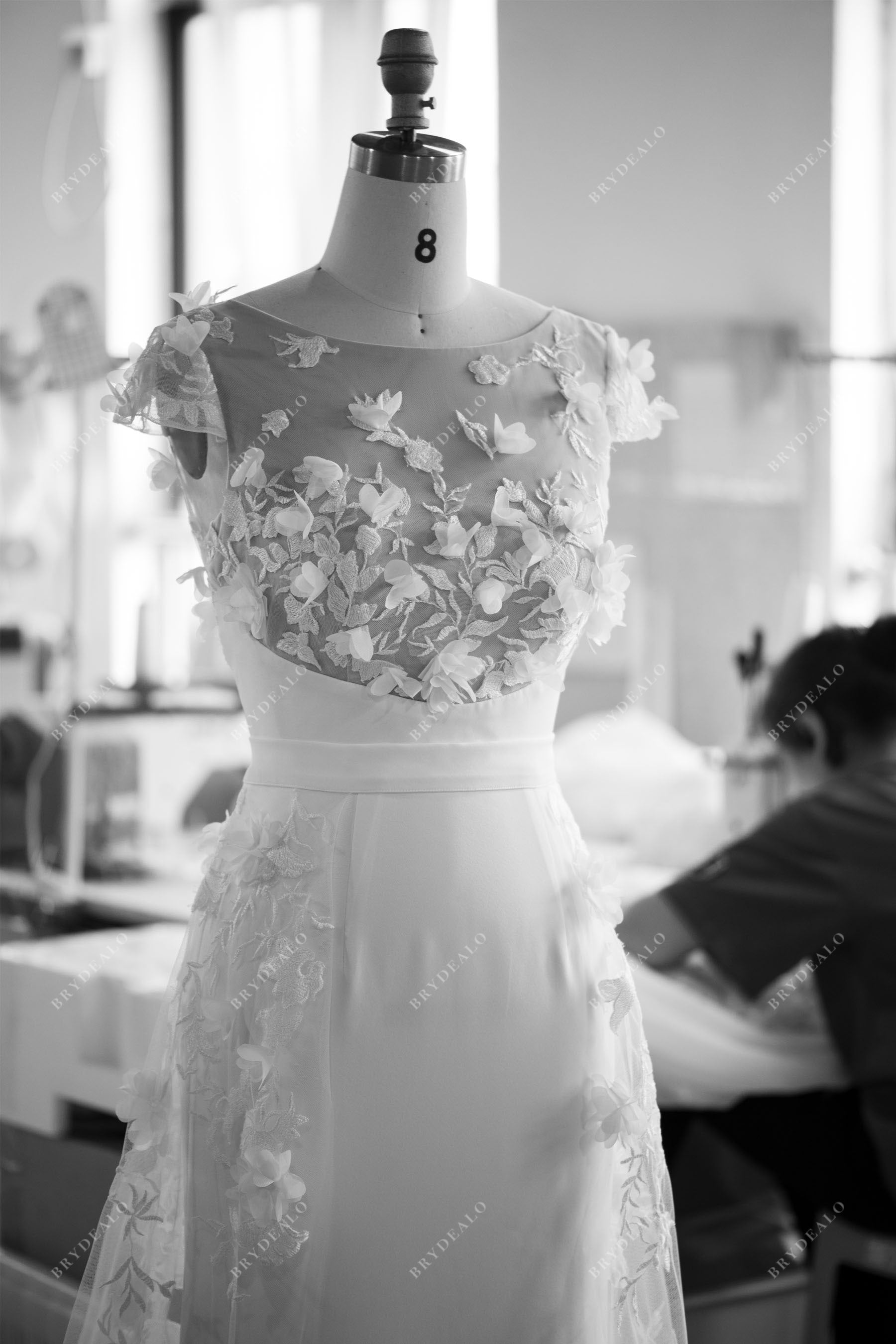 wholesale flower lace crepe bridal gown