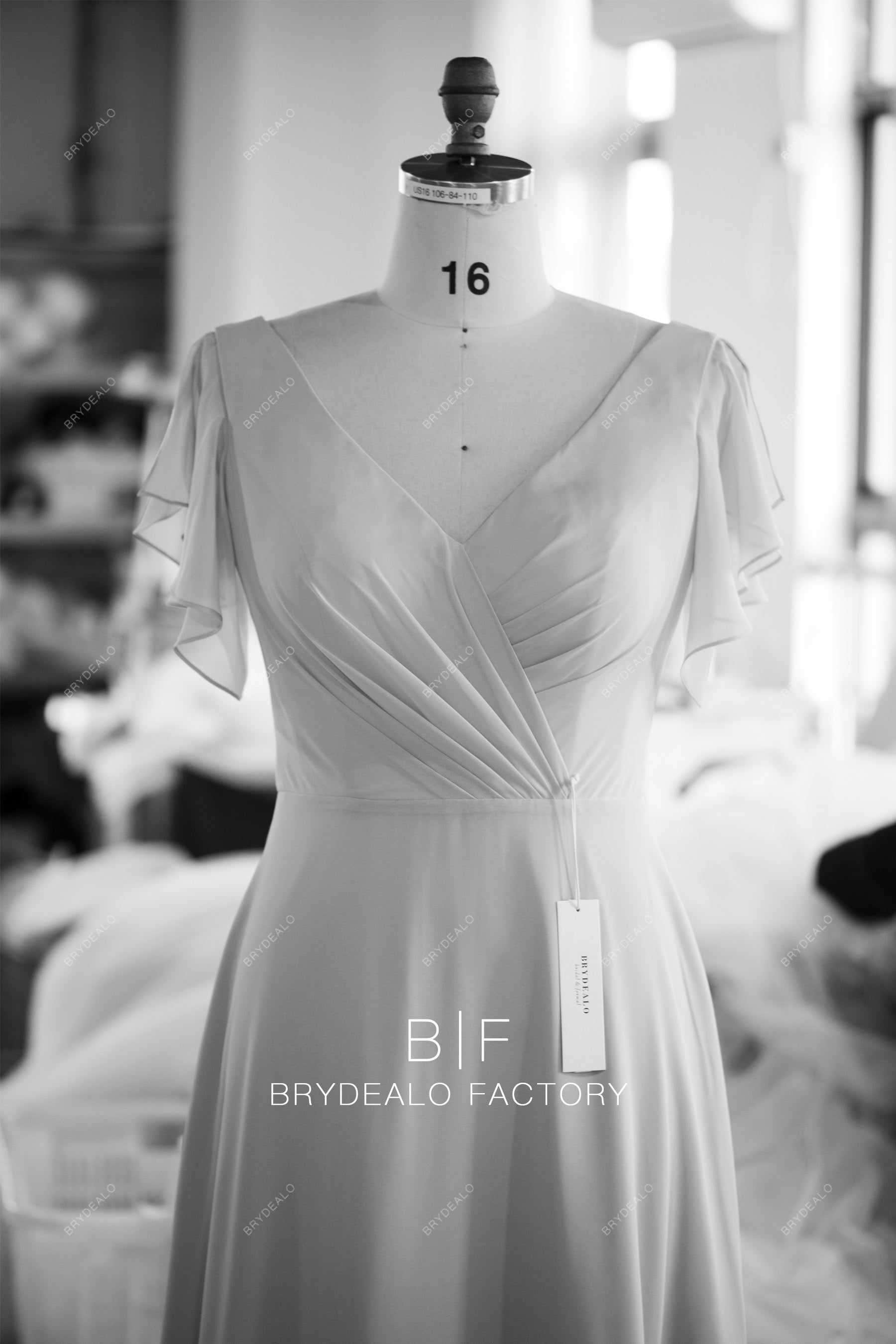 wholesale flutter sleeve chiffon bridesmaid dress