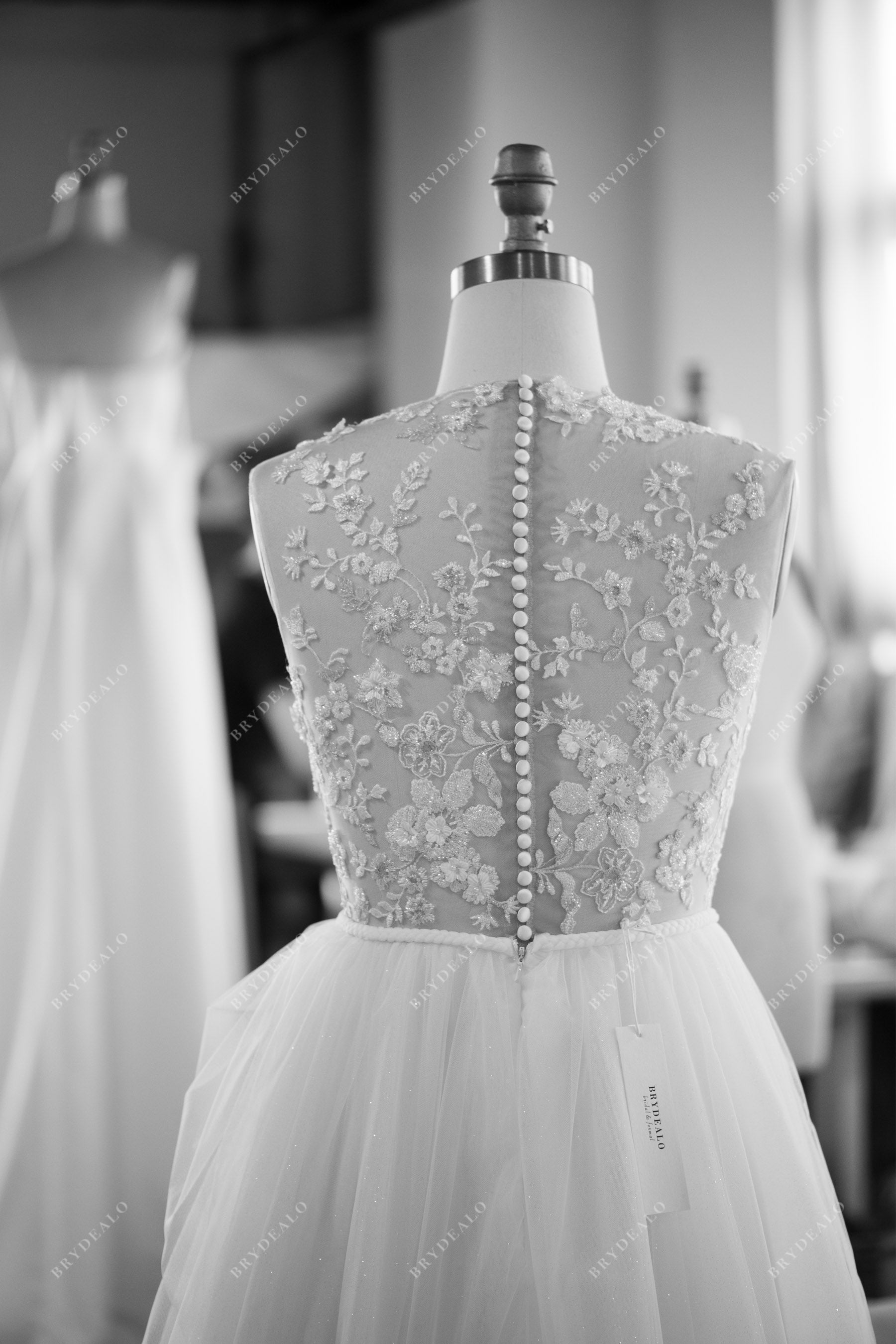 wholesale illusion back flower lace wedding dress