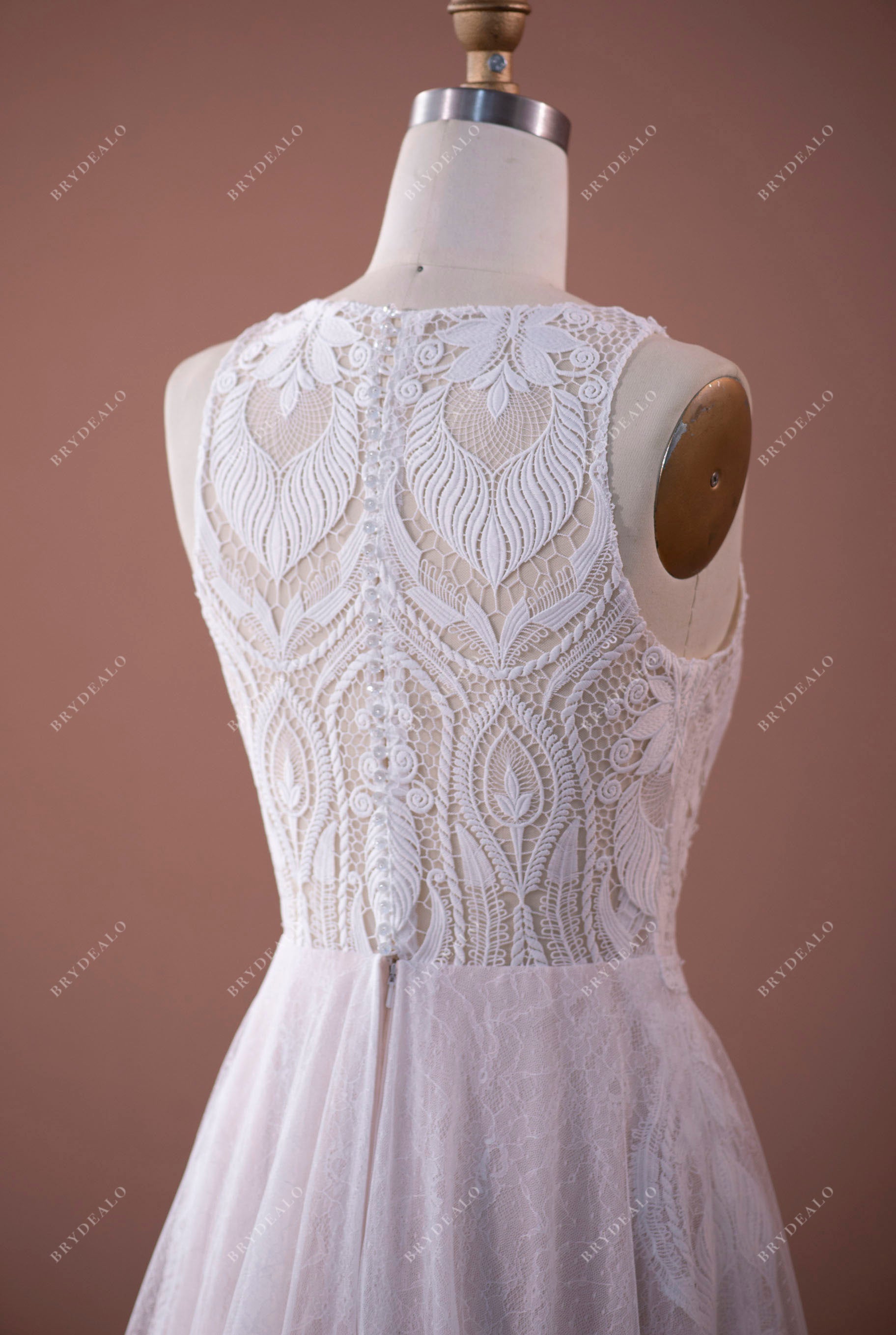 wholesale lace sleeveless boho bridal dress