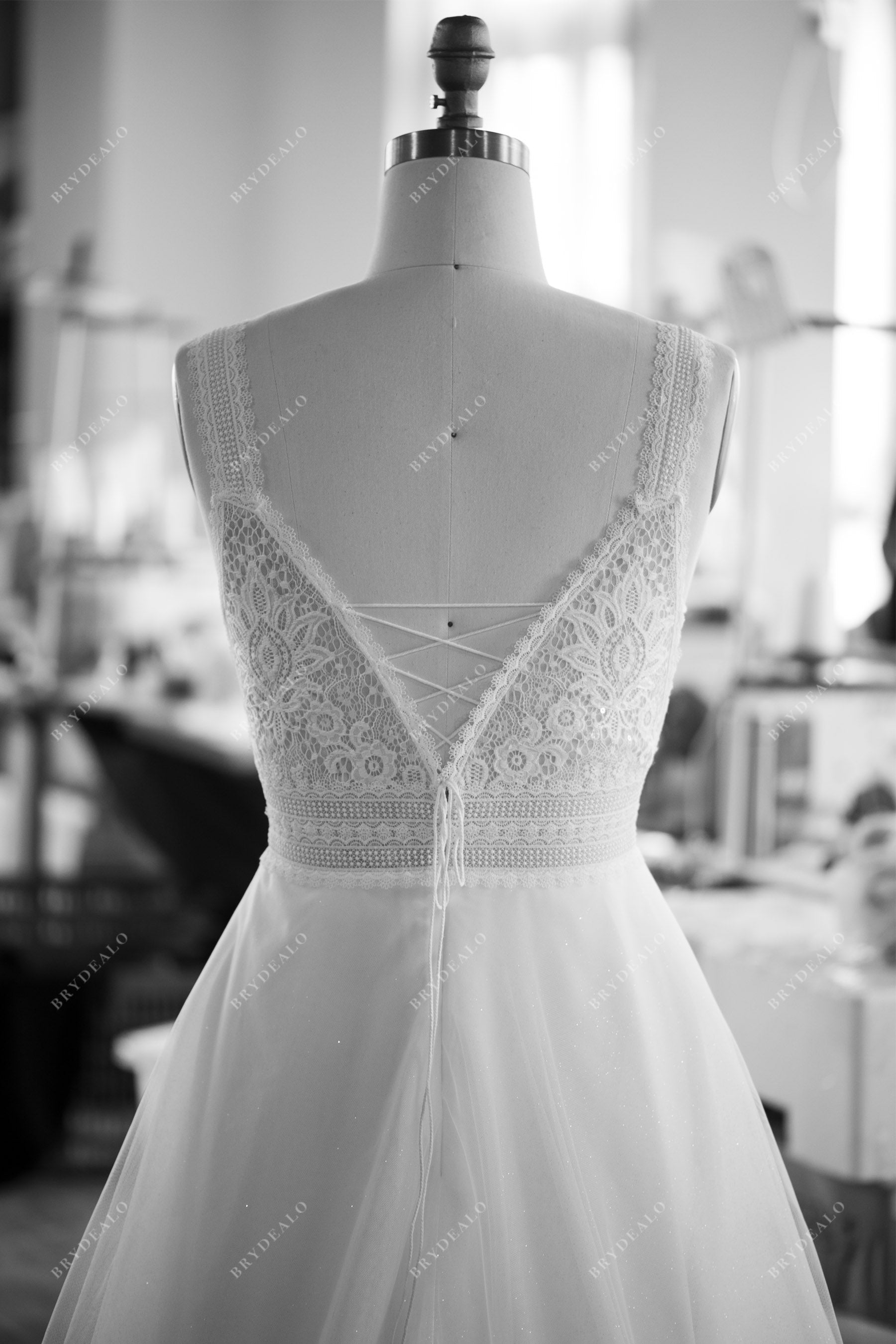 wholesale lace up back wedding dress