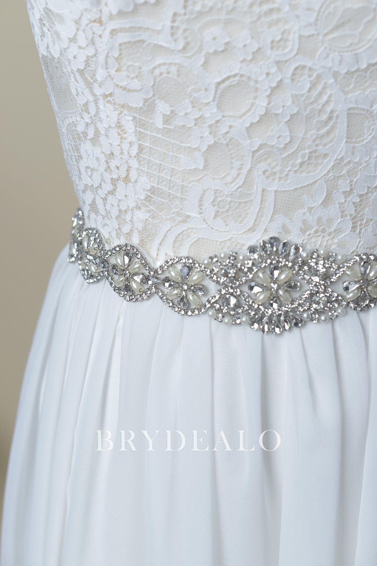 Wholesale Bright Crystals Pearls Bridal Sash_Brydealo