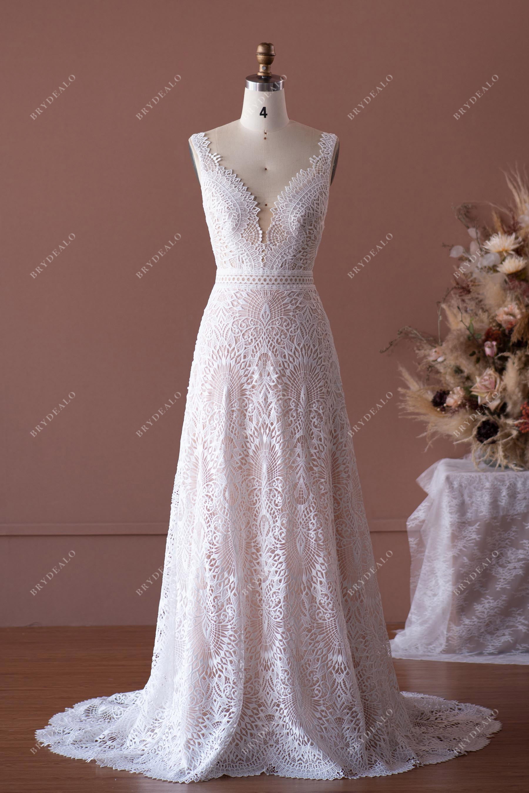 Straps Plunging Lace Open Back Wedding Dress Sample Sale 