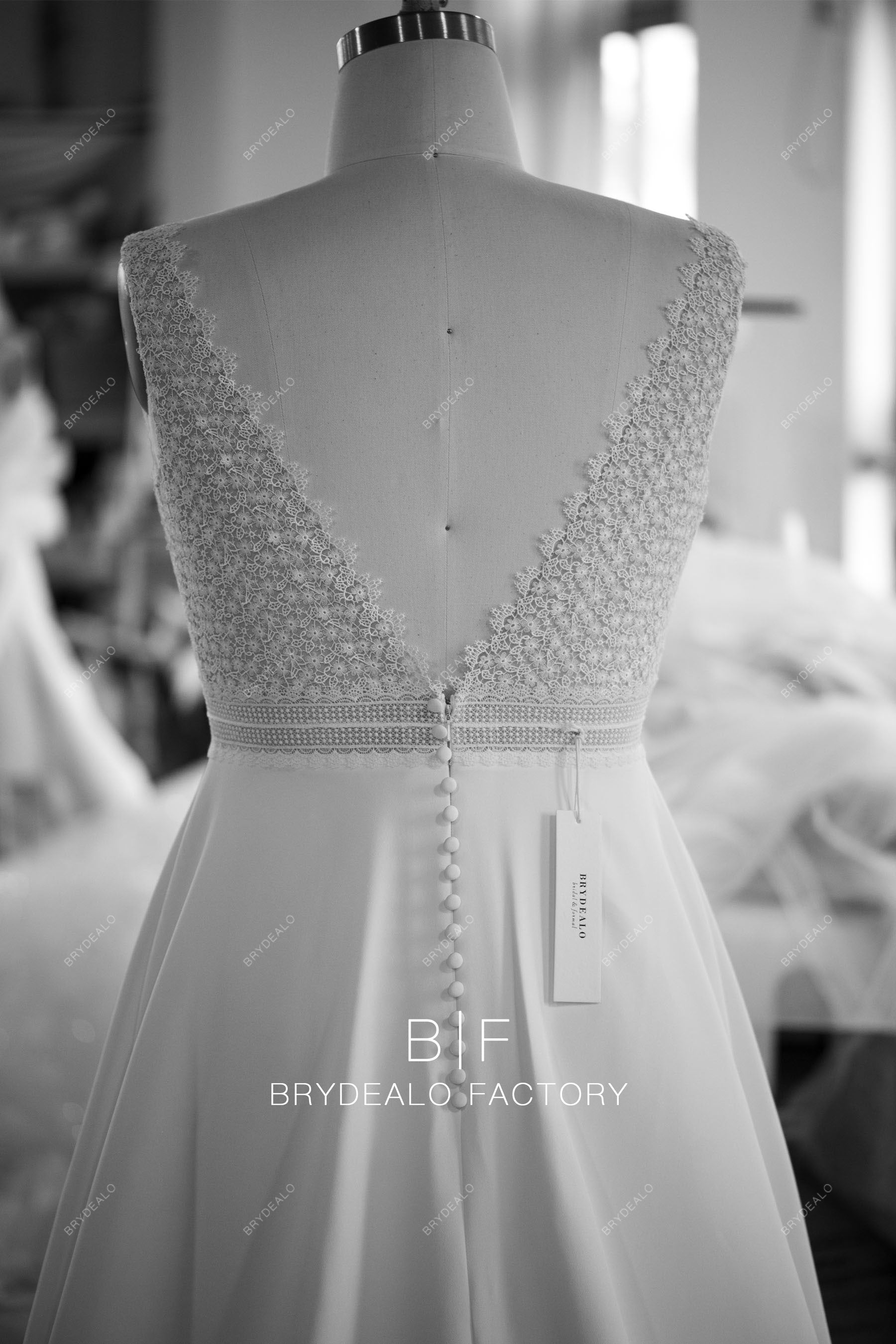 wholesale v-back lace wedding dress