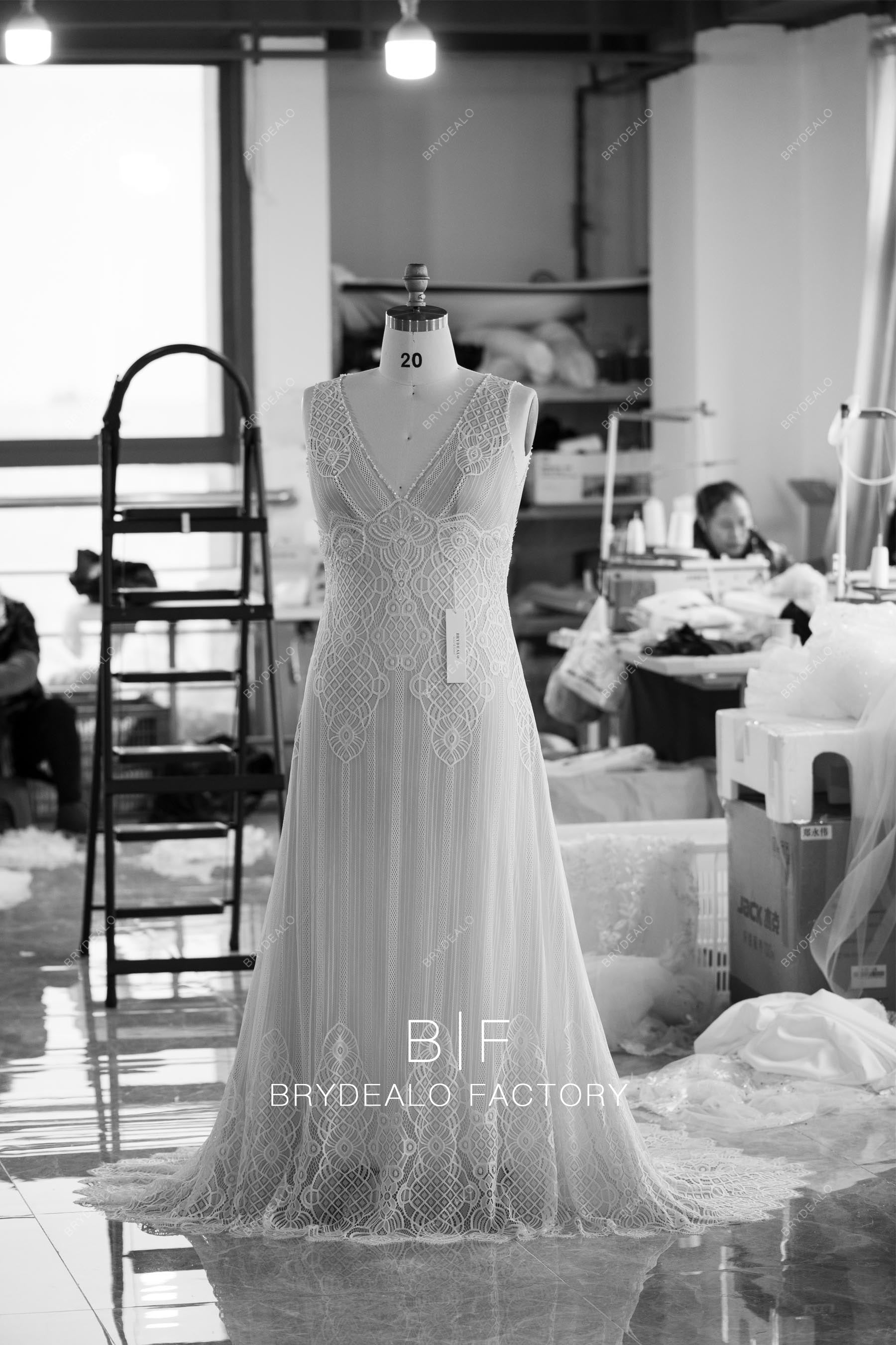 wholesale v-neck plunging wedding dress