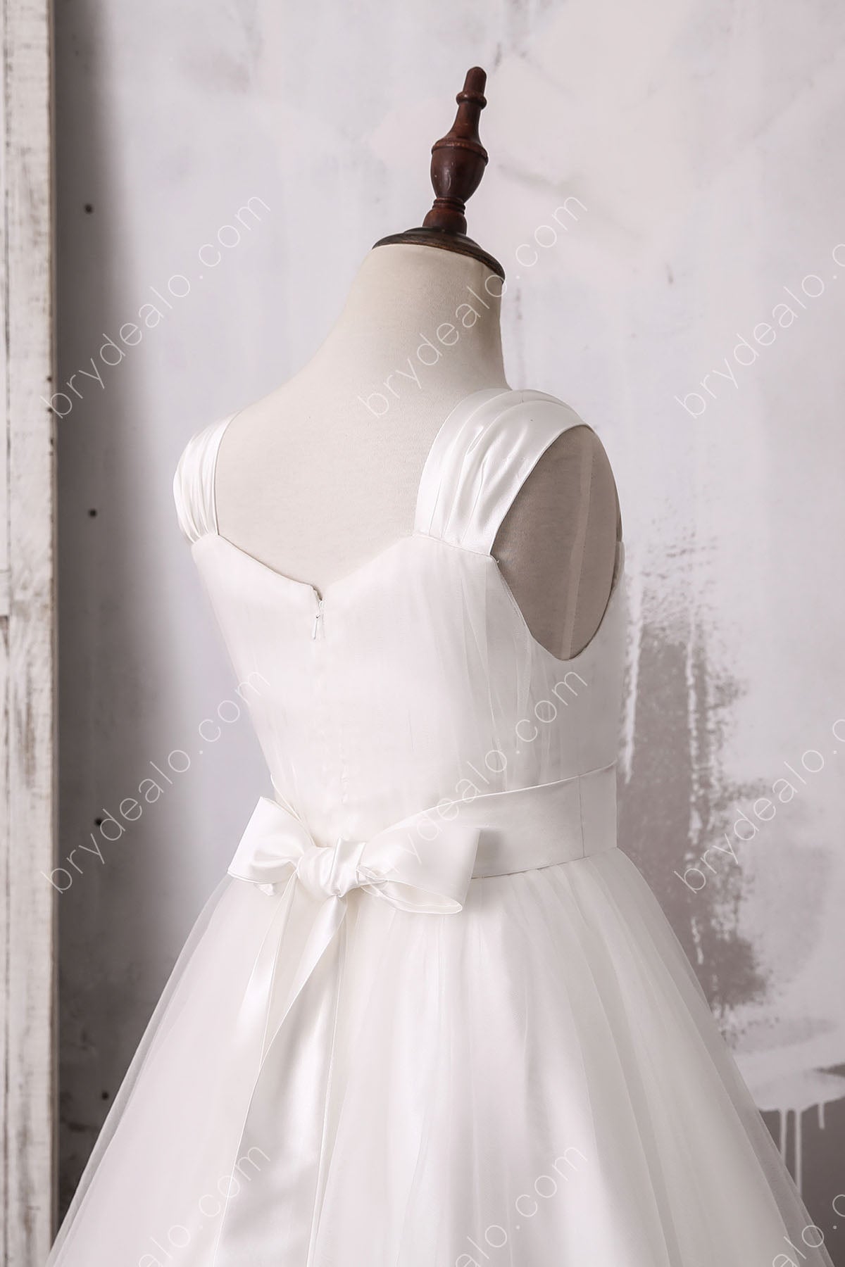 private label Shoulder Straps Sleeveless Flower Girl Ball Gown